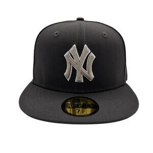 New Era 59Fifty New York Yankees Fitted Hat 7 1/2 Gray 1999 World Series MLB Cap
